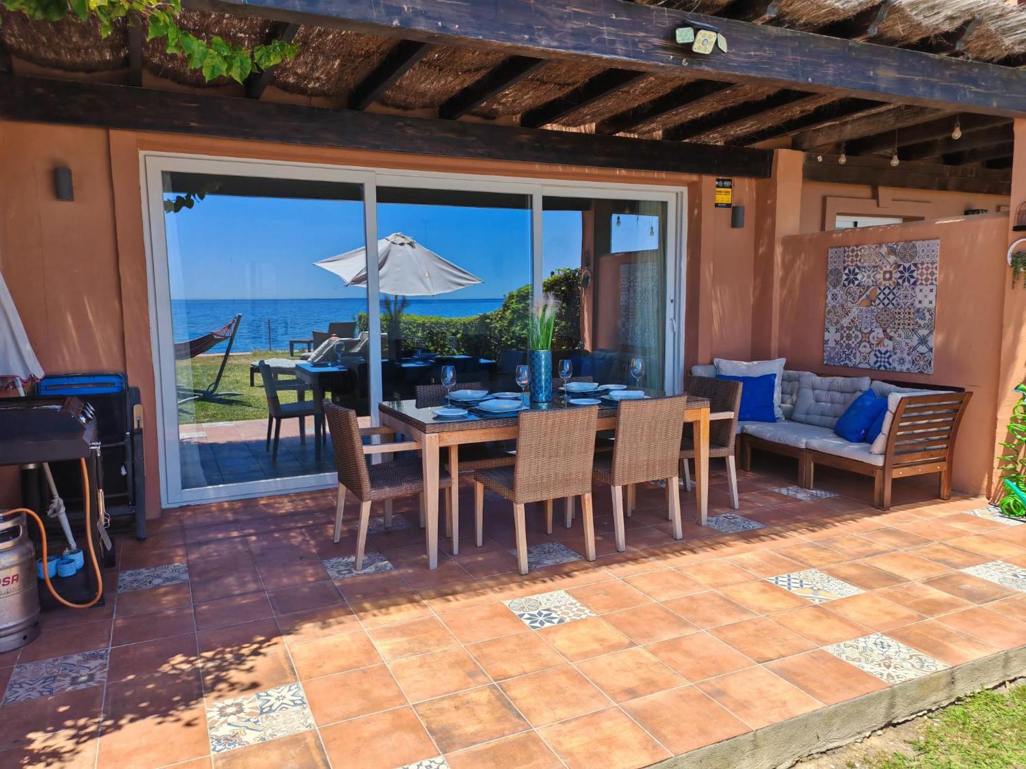 Beachfront Townhouse Estepona Exterior foto